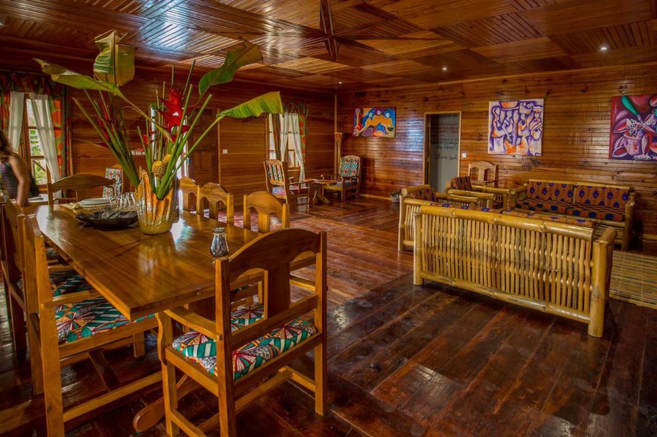 Roca Saudade Guest House Trindade Eksteriør billede